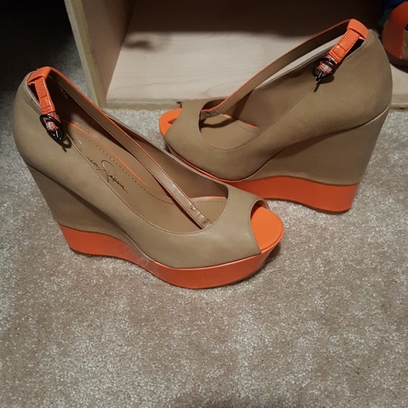 Jessica Simpson leather tan and orange wedge - Picture 2 of 2